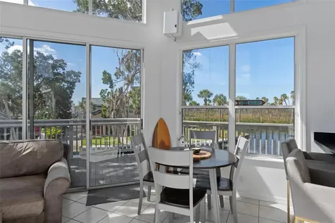 5272 Tropical Point Weeki Wachee FL 34607