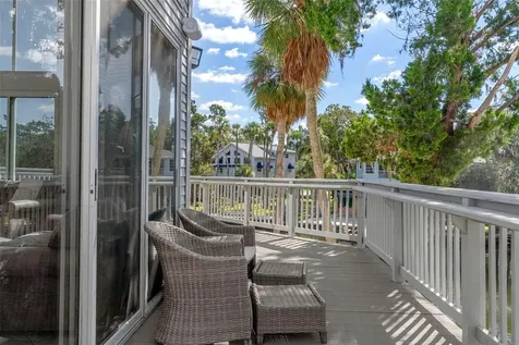 5272 Tropical Point Weeki Wachee FL 34607