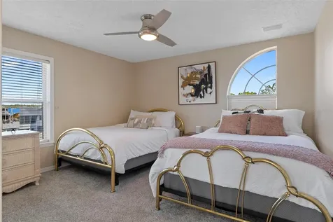 5272 Tropical Point Weeki Wachee FL 34607