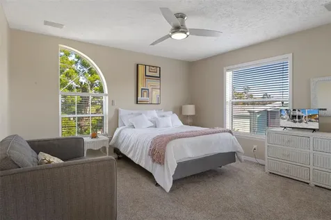 5272 Tropical Point Weeki Wachee FL 34607