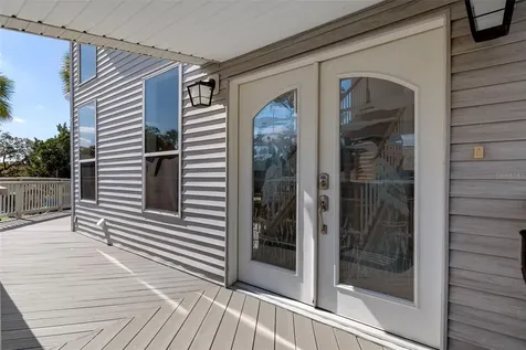 5272 Tropical Point Weeki Wachee FL 34607