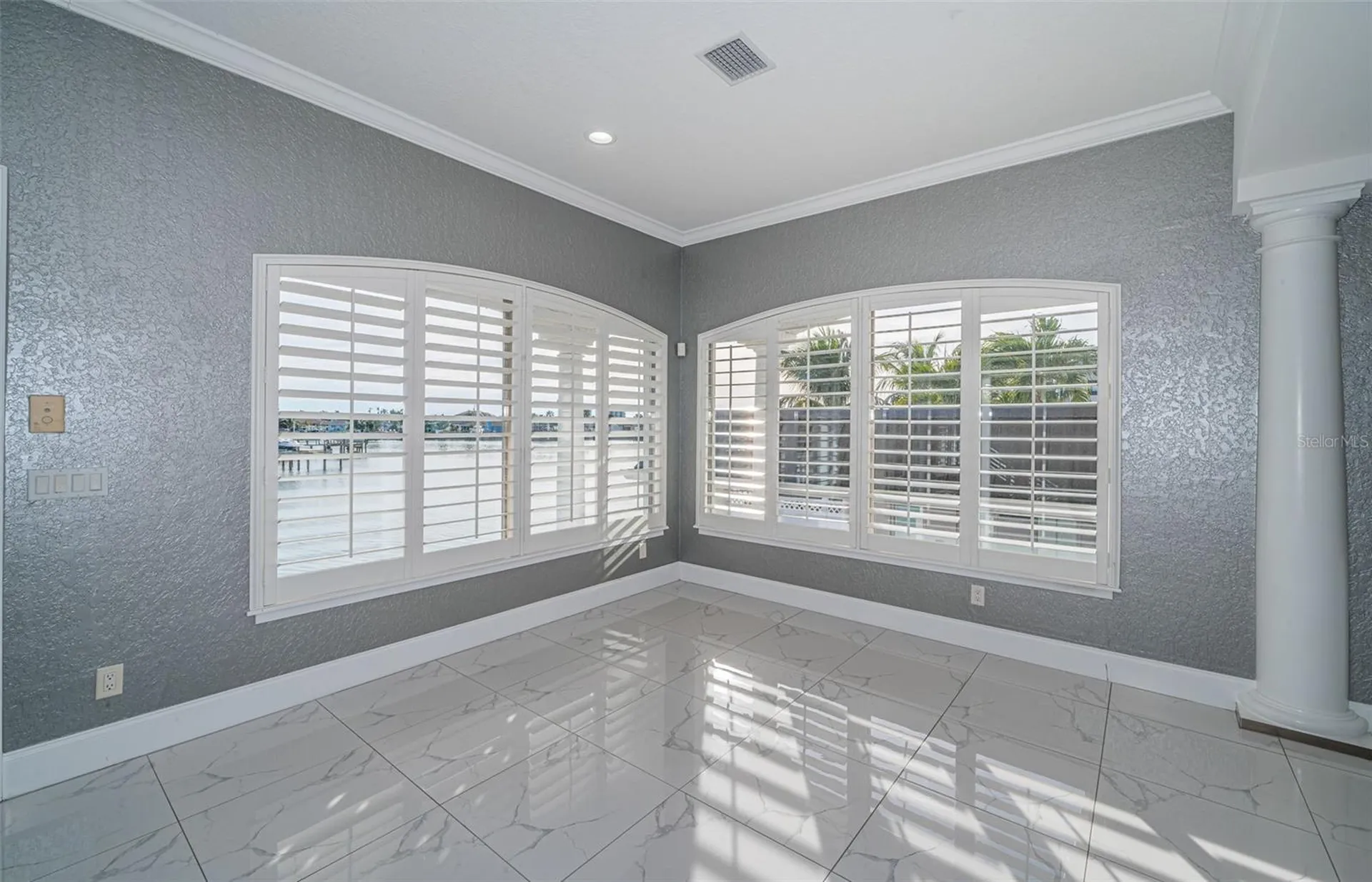 7942 3rd Avenue S St Petersburg FL 33707