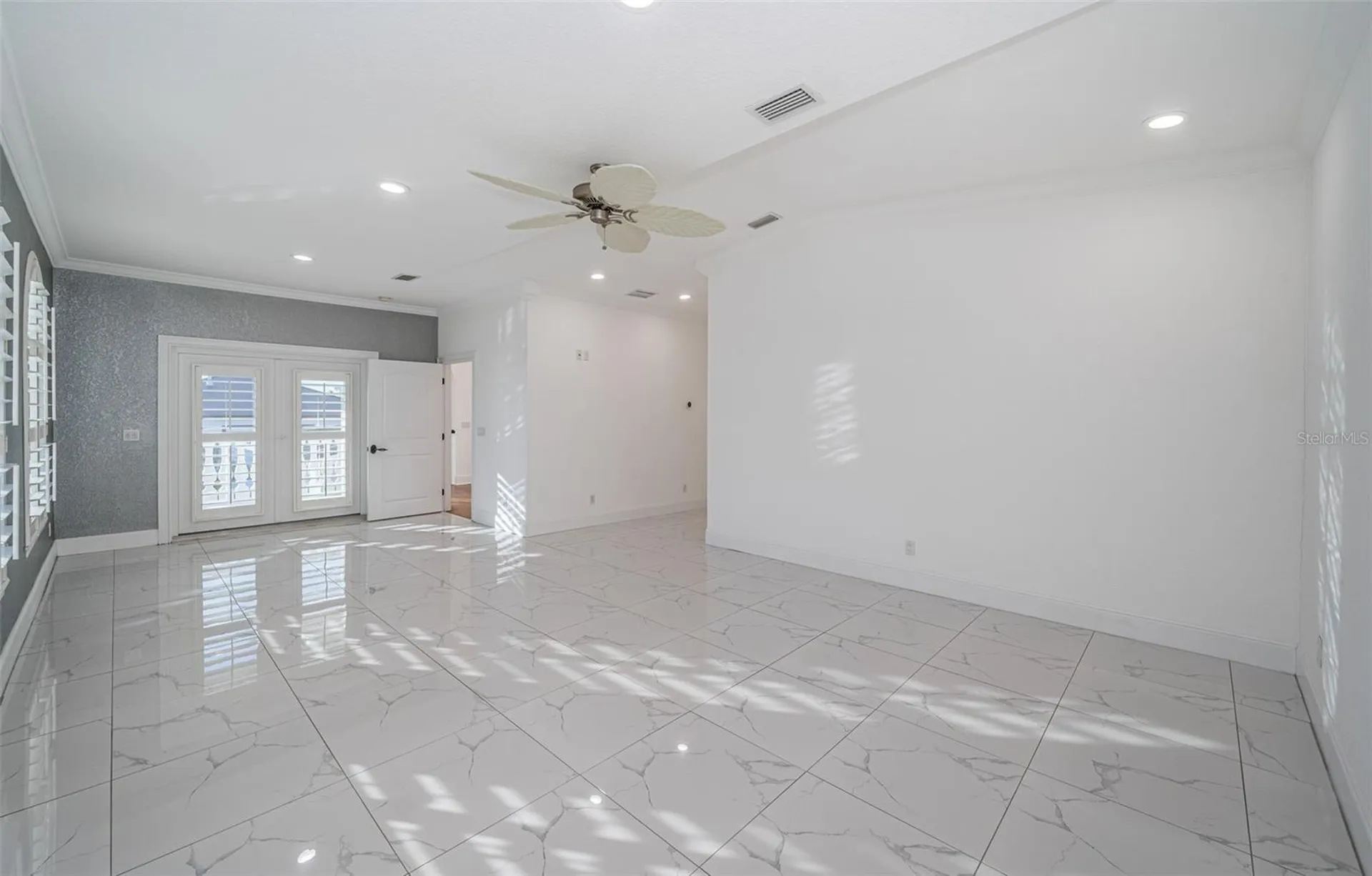7942 3rd Avenue S St Petersburg FL 33707