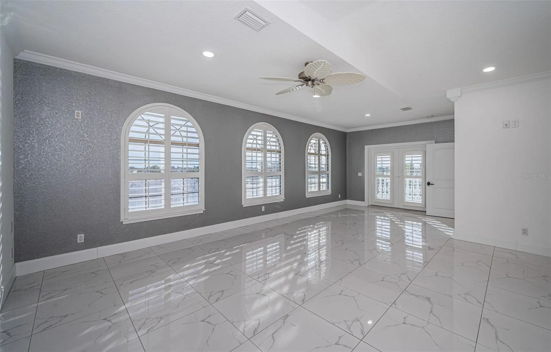 7942 3rd Avenue S St Petersburg FL 33707