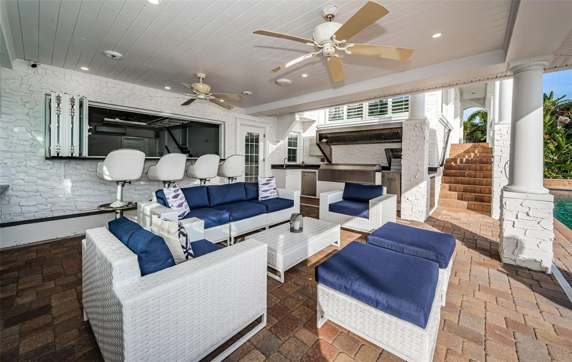 7942 3rd Avenue S St Petersburg FL 33707