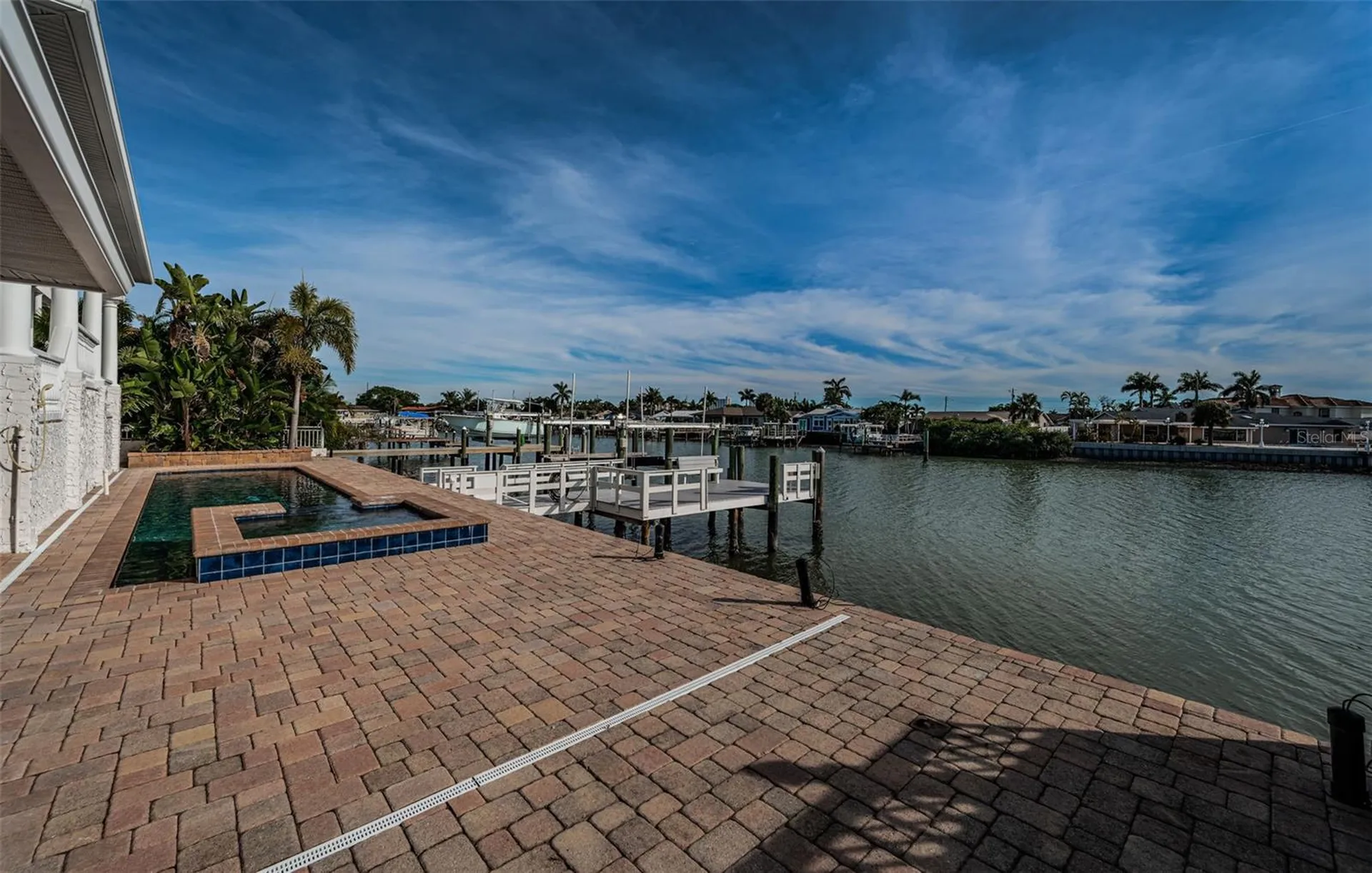 7942 3rd Avenue S St Petersburg FL 33707
