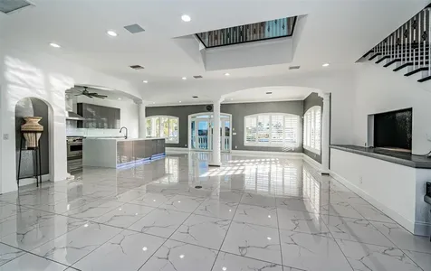 7942 3rd Avenue S St Petersburg FL 33707