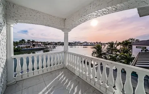 7942 3rd Avenue S St Petersburg FL 33707