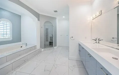 7942 3rd Avenue S St Petersburg FL 33707