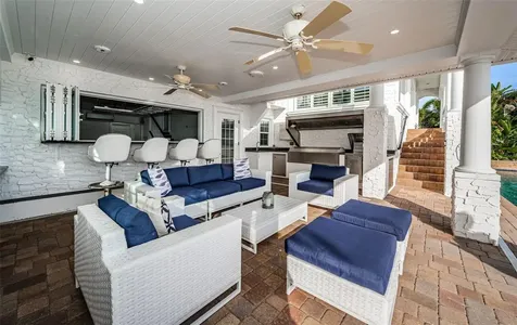 7942 3rd Avenue S St Petersburg FL 33707