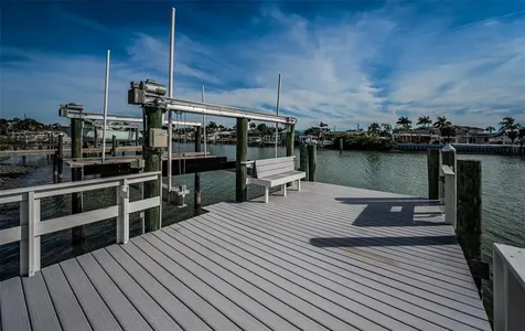 7942 3rd Avenue S St Petersburg FL 33707
