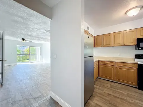 4117 S Semoran Boulevard Orlando FL 32822