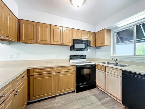 4117 S Semoran Boulevard Orlando FL 32822