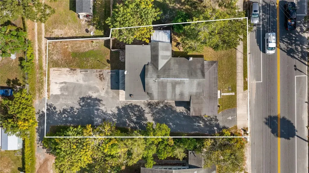 1704 W Main Street Leesburg FL 34748