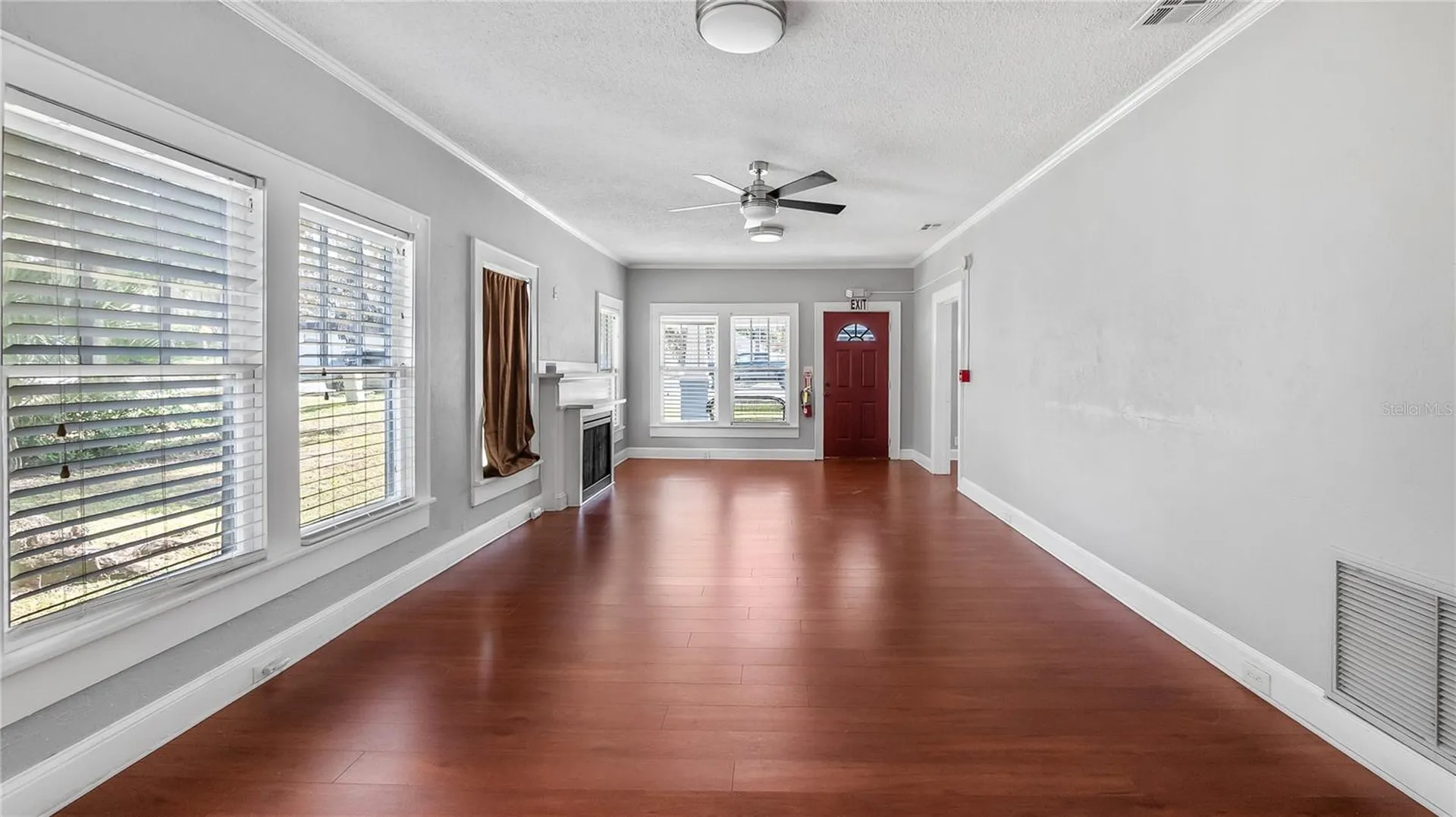 1704 W Main Street Leesburg FL 34748
