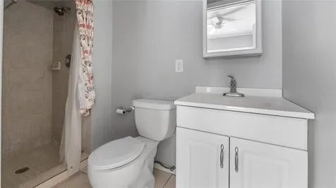 1704 W Main Street Leesburg FL 34748