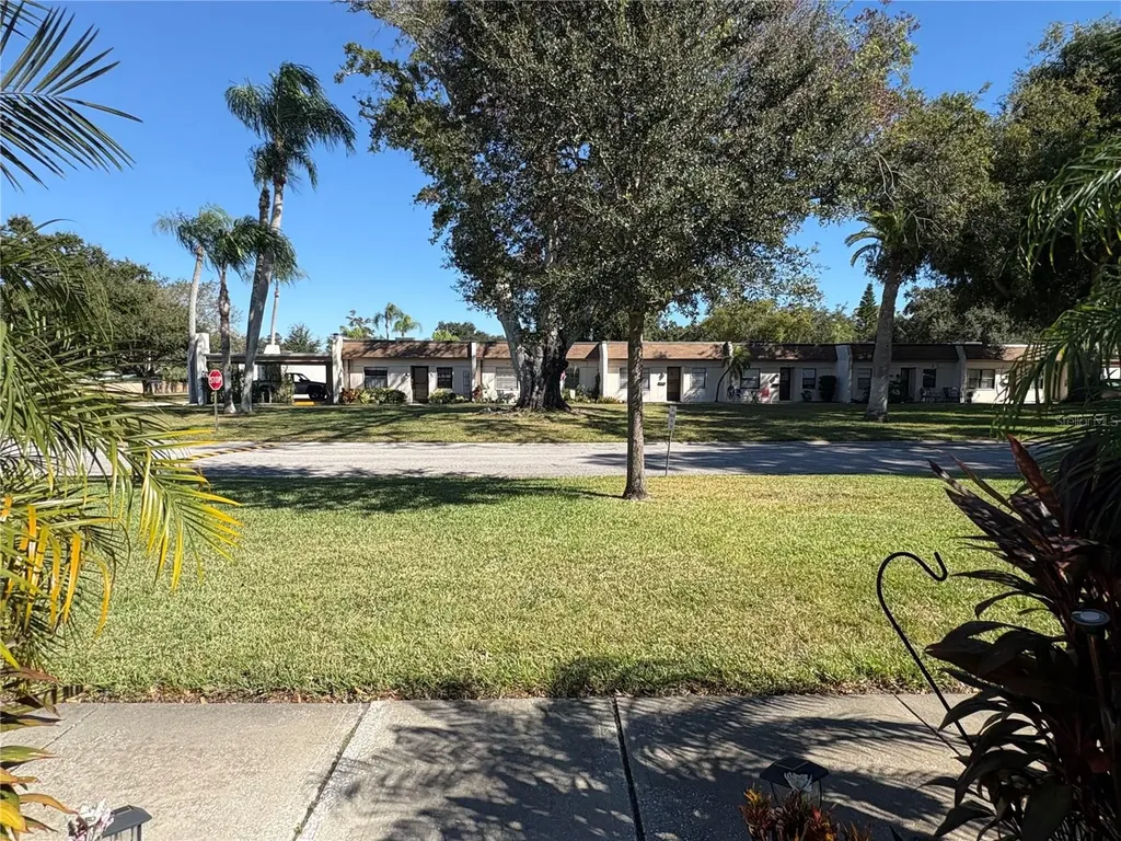 1606 Flint Drive W Clearwater FL 33759