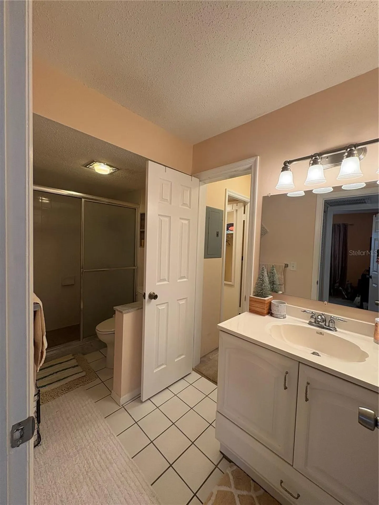 1606 Flint Drive W Clearwater FL 33759