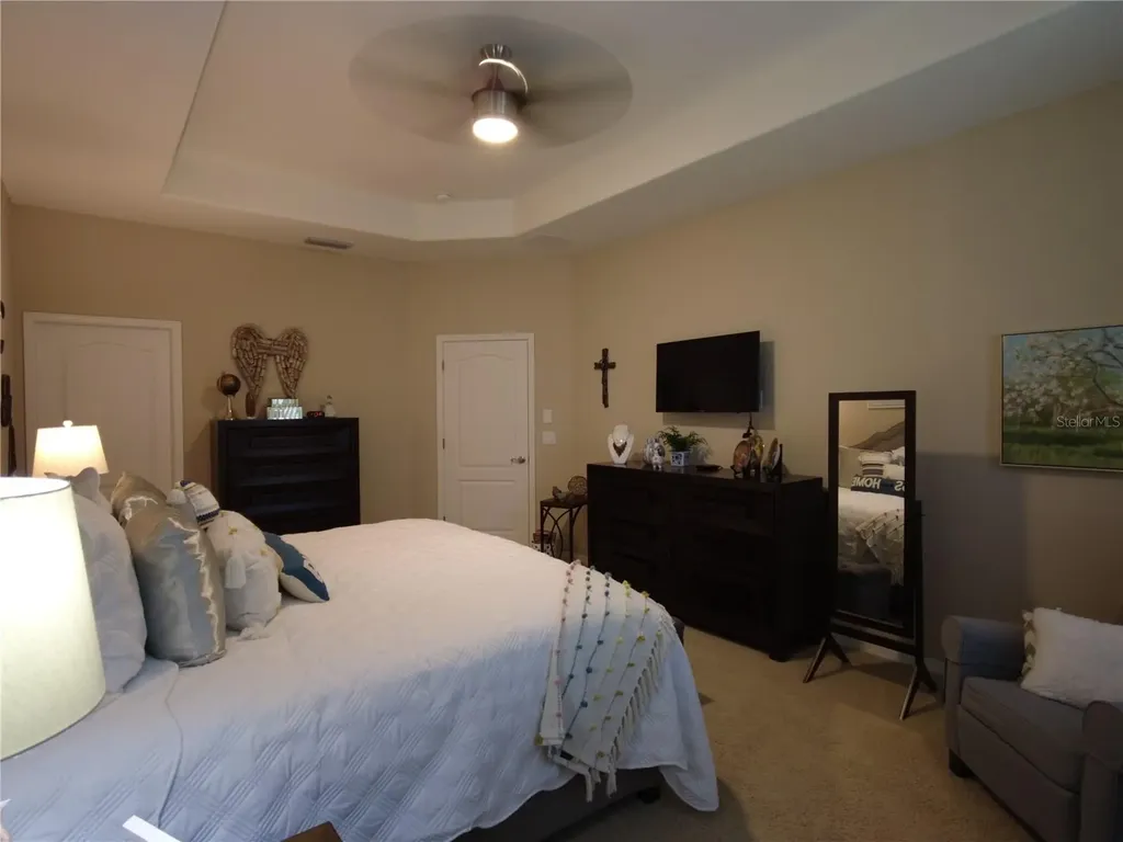 9933 Saunton Drive San Antonio FL 33576