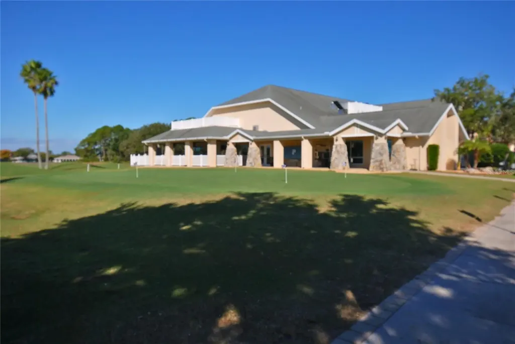 9933 Saunton Drive San Antonio FL 33576