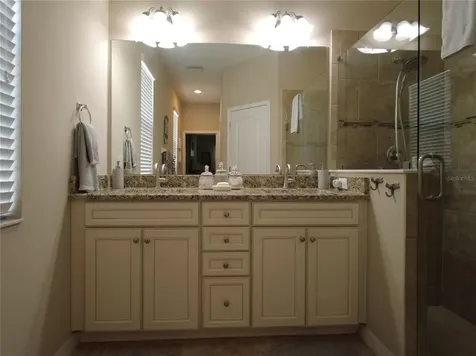 9933 Saunton Drive San Antonio FL 33576