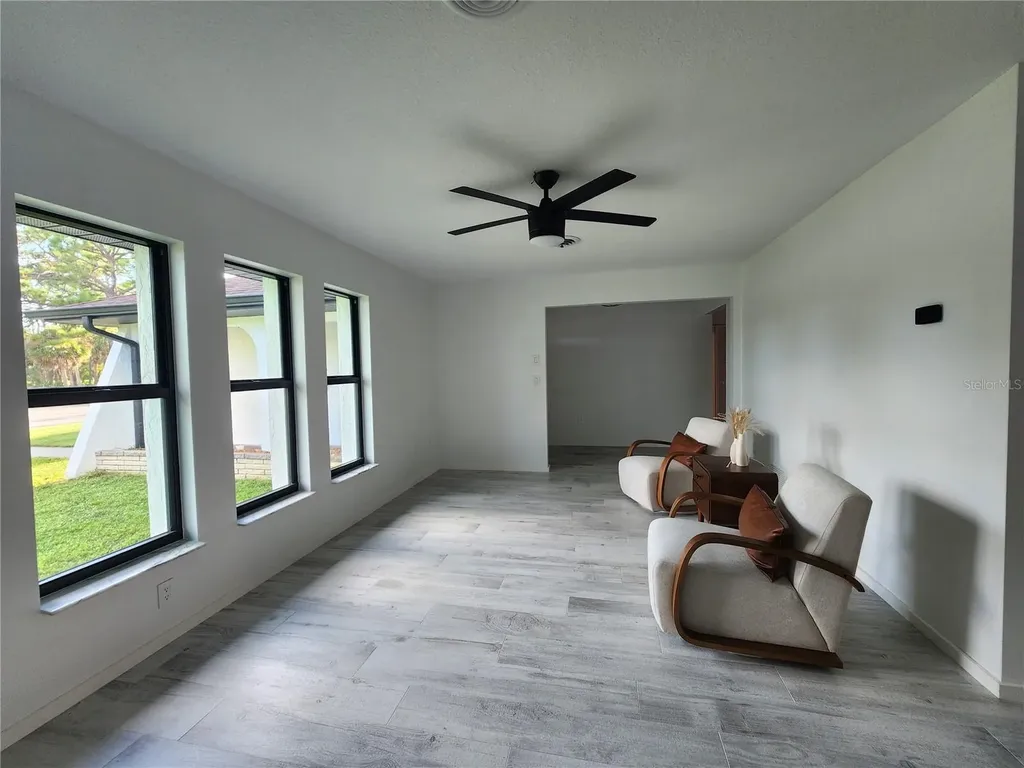 900 Crestwood Road Englewood FL 34223