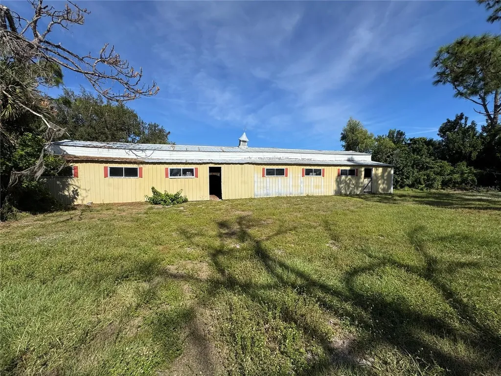900 Crestwood Road Englewood FL 34223