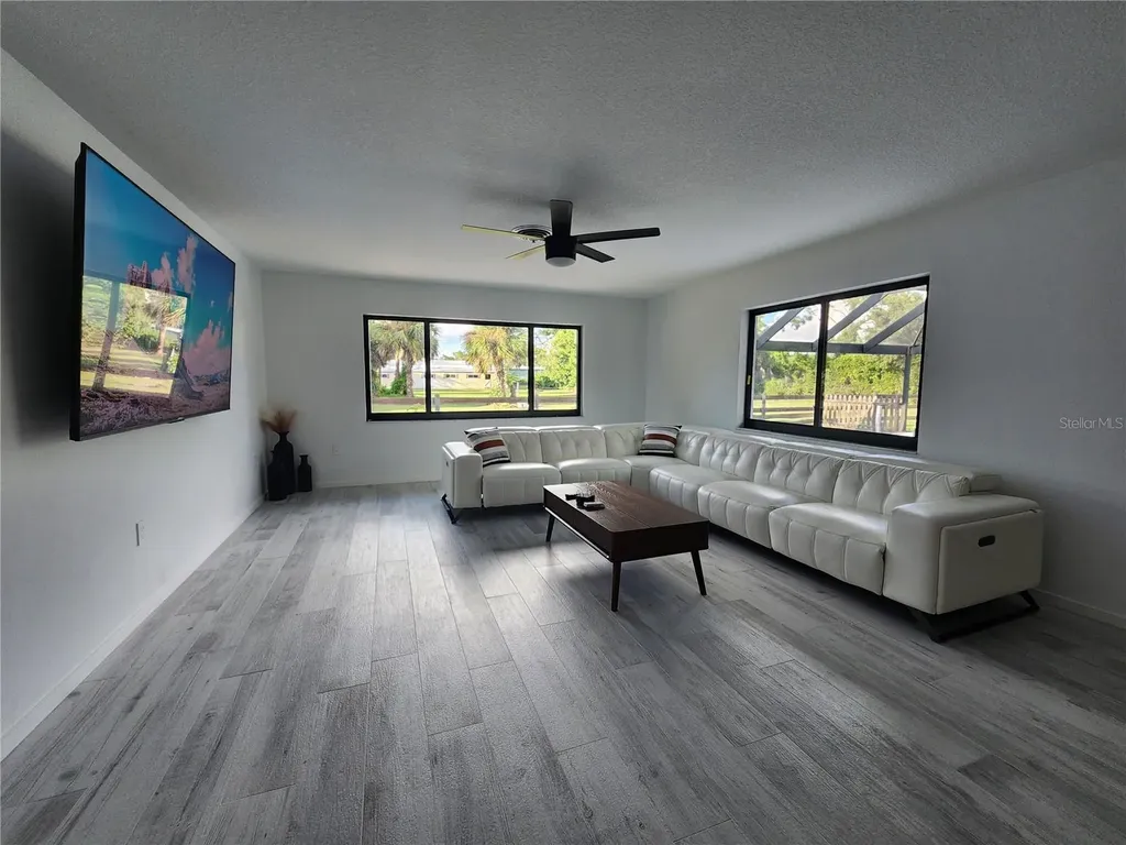 900 Crestwood Road Englewood FL 34223