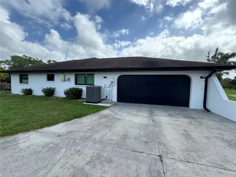 900 Crestwood Road Englewood FL 34223