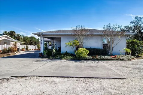 4010 N Lockwood Ridge Road Sarasota FL 34234