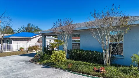 4010 N Lockwood Ridge Road Sarasota FL 34234