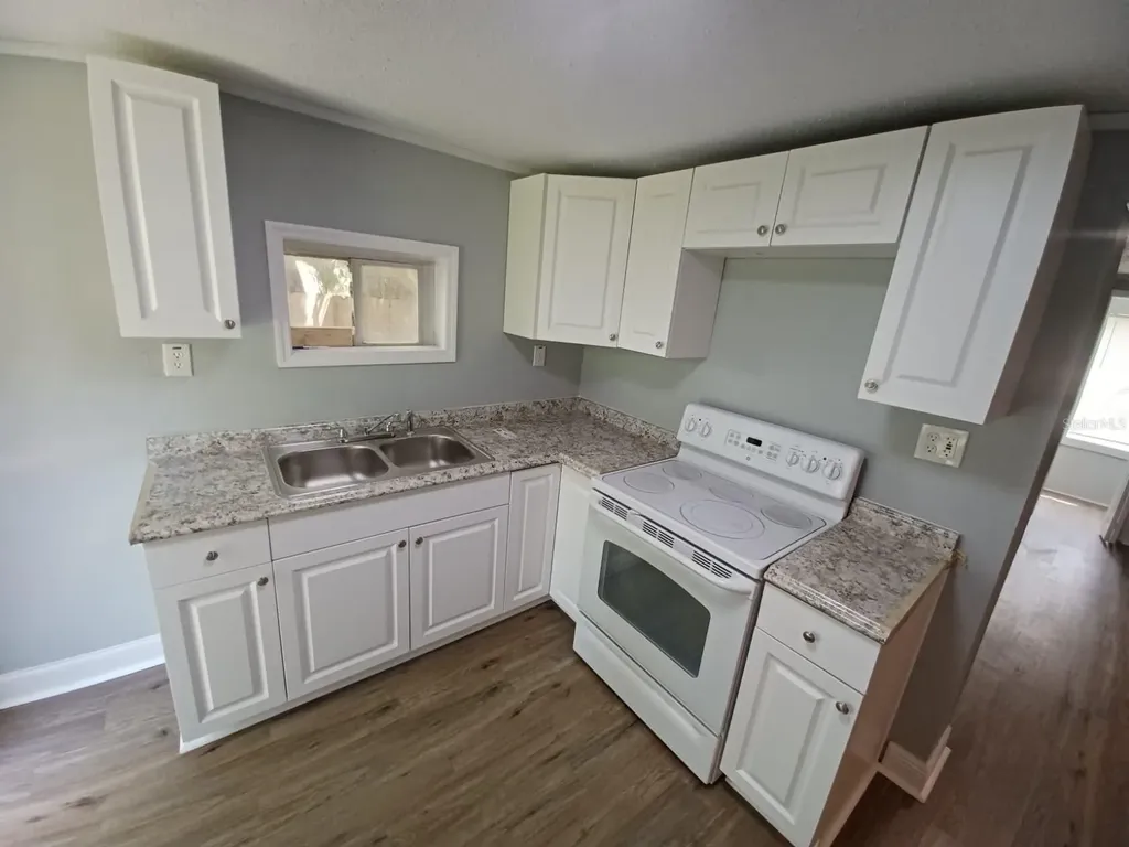 1125 W Olive Street Lakeland FL 33815