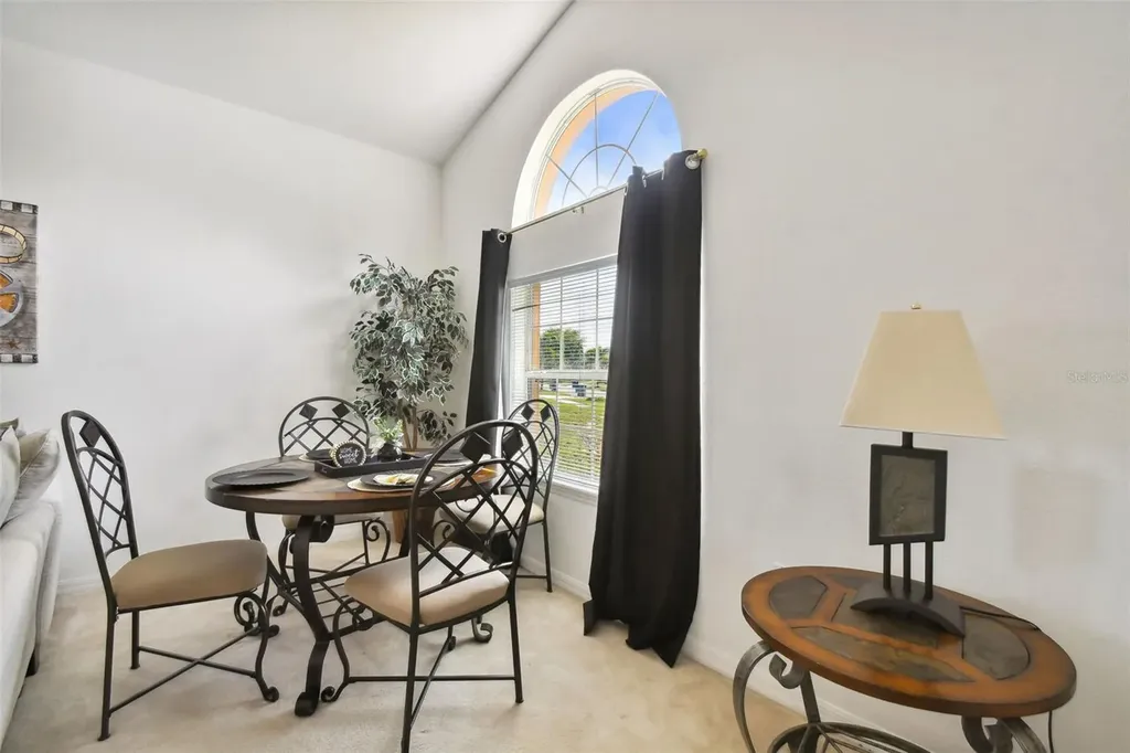 908 Andalusia Loop Davenport FL 33837