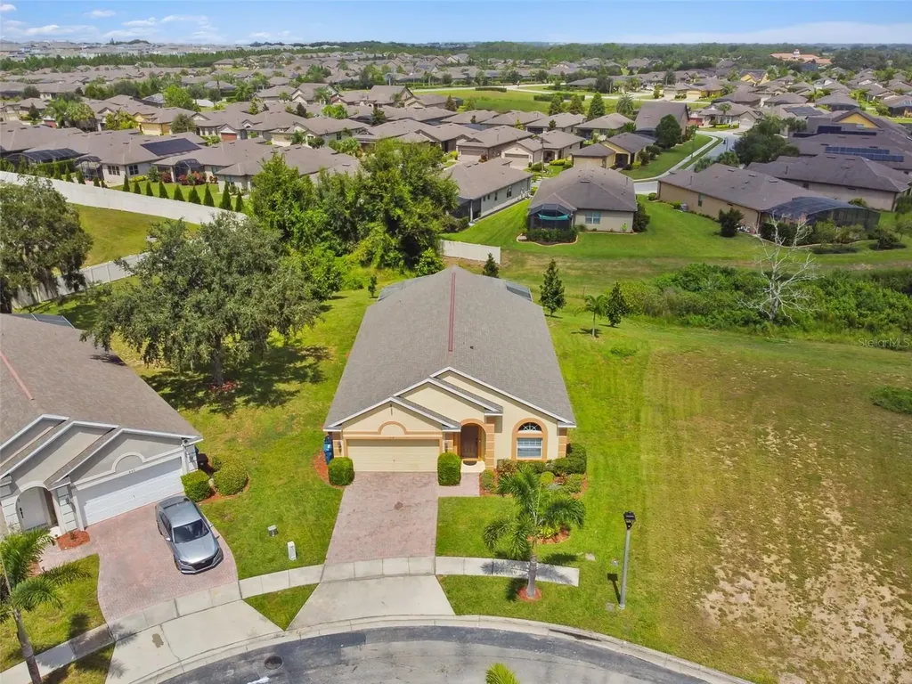 908 Andalusia Loop Davenport FL 33837