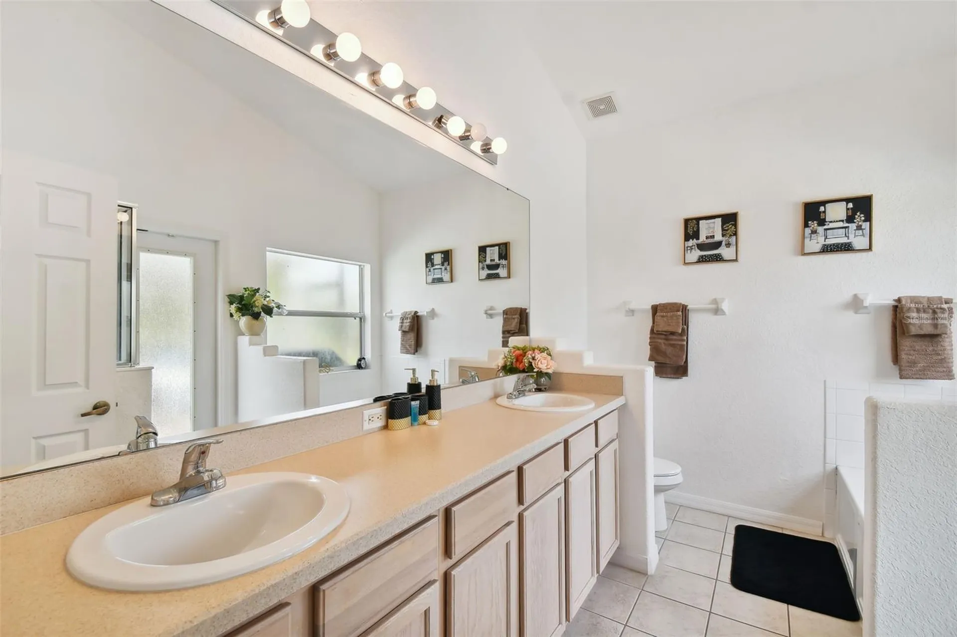 908 Andalusia Loop Davenport FL 33837
