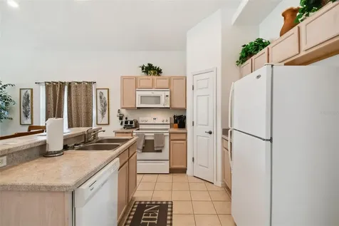 908 Andalusia Loop Davenport FL 33837