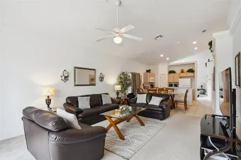 908 Andalusia Loop Davenport FL 33837