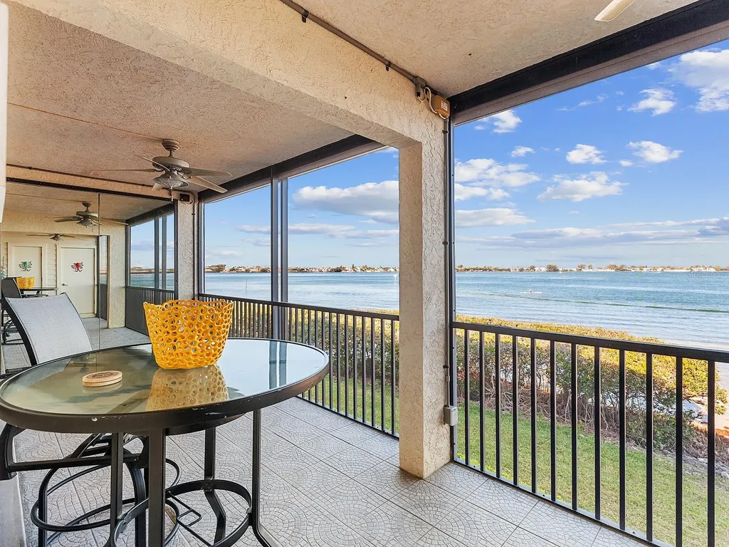 3860 Mariners Way Cortez FL 34215