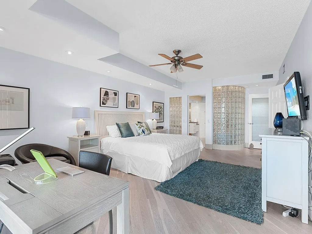 3860 Mariners Way Cortez FL 34215