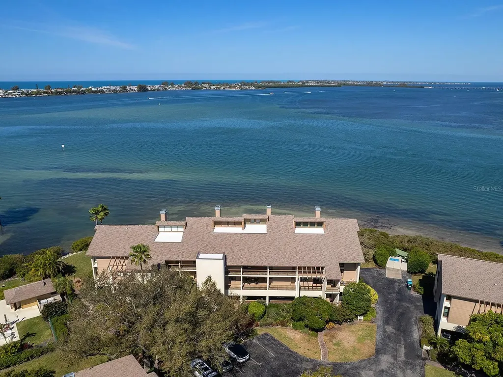 3860 Mariners Way Cortez FL 34215