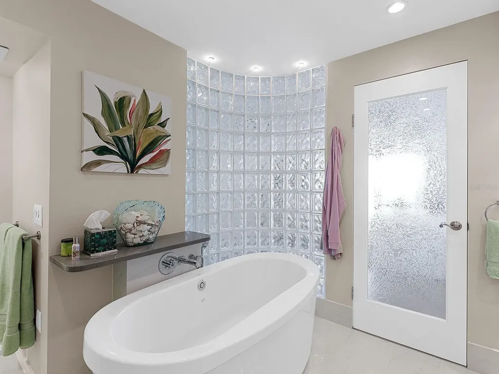 3860 Mariners Way Cortez FL 34215
