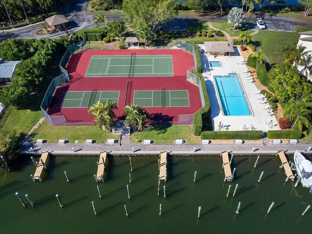 3860 Mariners Way Cortez FL 34215