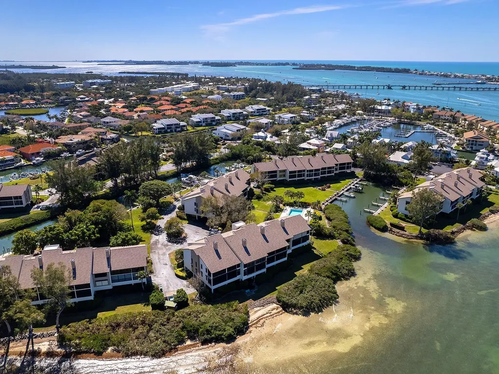 3860 Mariners Way Cortez FL 34215