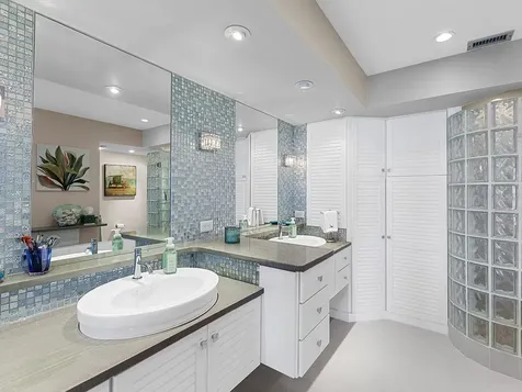 3860 Mariners Way Cortez FL 34215