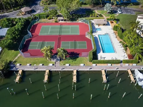 3860 Mariners Way Cortez FL 34215