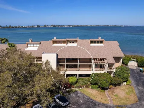 3860 Mariners Way Cortez FL 34215
