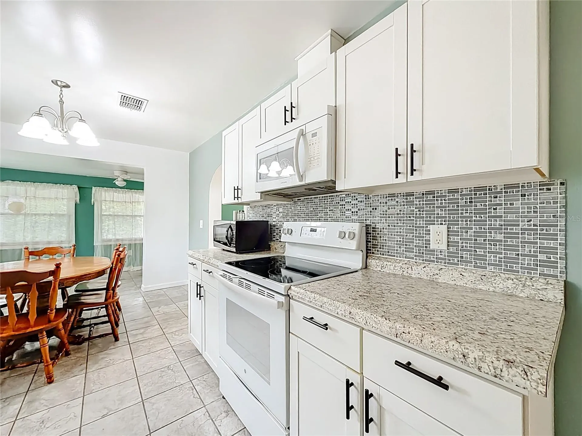 533 S Scenic Highway Lake Wales FL 33853