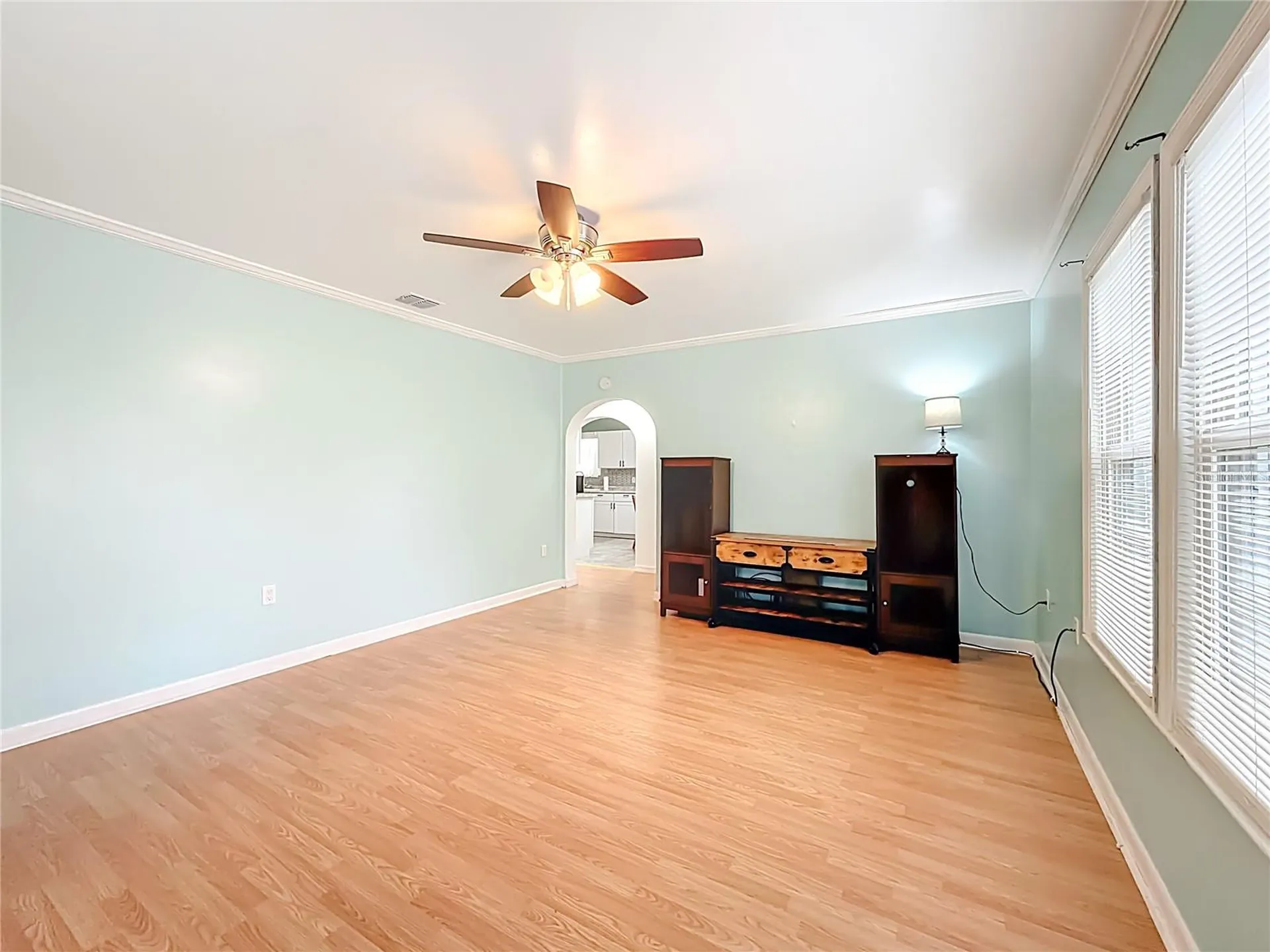 533 S Scenic Highway Lake Wales FL 33853