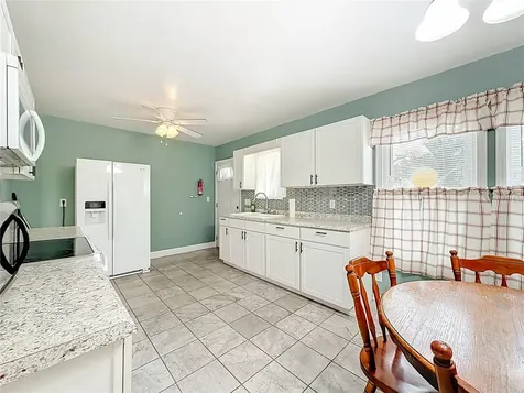 533 S Scenic Highway Lake Wales FL 33853