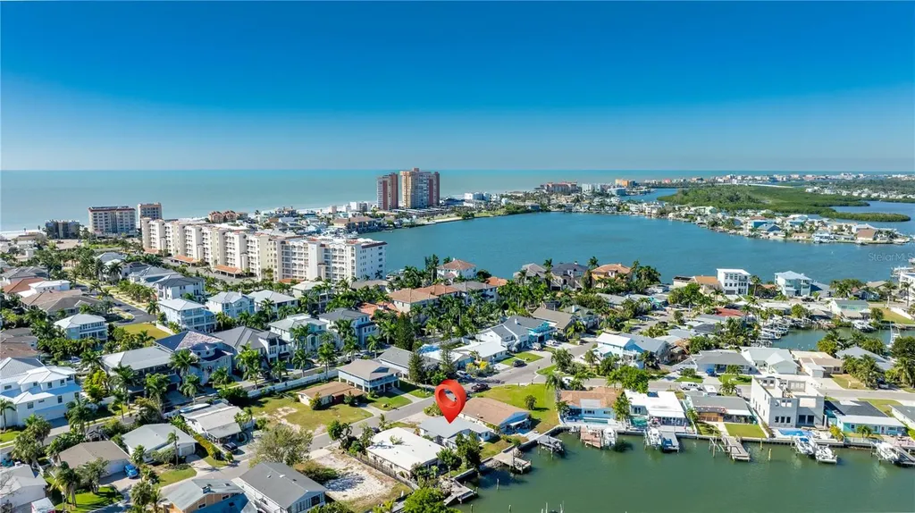 17611 1st Street E Redington Shores FL 33708